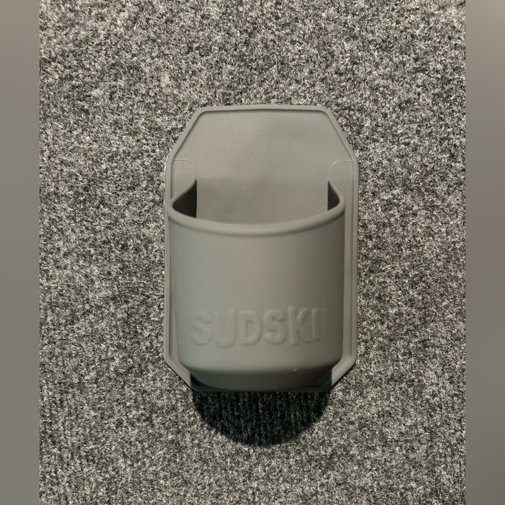 SUDSKI Gray Shower Beer Holder